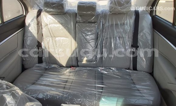 Acheter Import Voiture Geely Emgrand 7 Blanc à Import - Dubai, Burkina-Faso Acheter Import Voiture Geely Emgrand 7 Blanc à Import - Dubai, Burkina-Faso