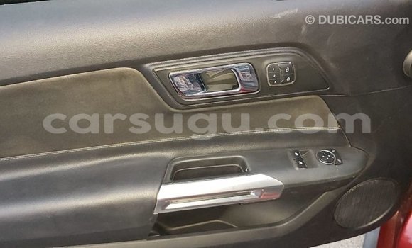 Acheter Import Voiture Ford Mustang Rouge à Import - Dubai, Burkina-Faso Acheter Import Voiture Ford Mustang Rouge à Import - Dubai, Burkina-Faso