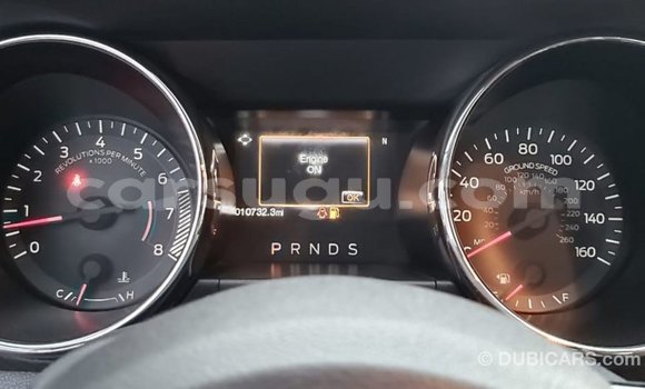 Acheter Import Voiture Ford Mustang Rouge à Import - Dubai, Burkina-Faso Acheter Import Voiture Ford Mustang Rouge à Import - Dubai, Burkina-Faso