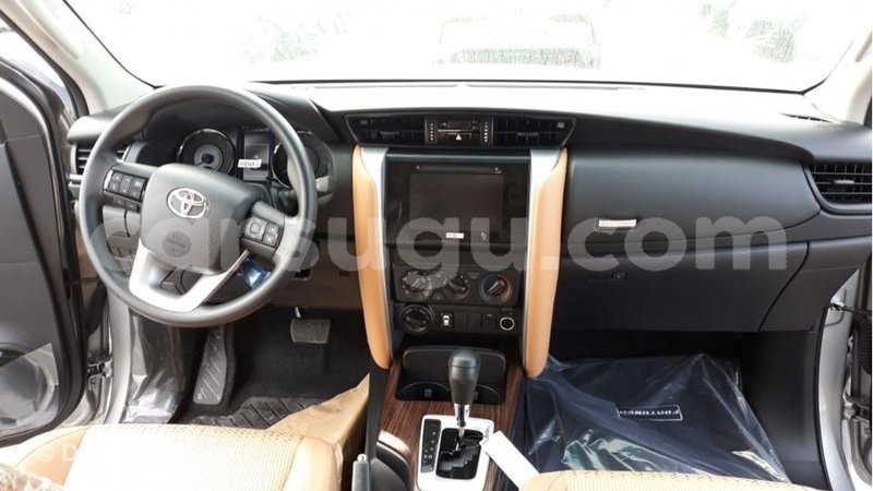 Big with watermark toyota fortuner burkina faso import dubai 6183