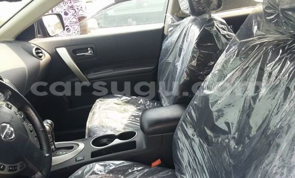 Buy New Nissan Sentra Silver Car in Ouagadougou in Burkina Faso Buy New Nissan Sentra Silver Car in Ouagadougou in Burkina Faso