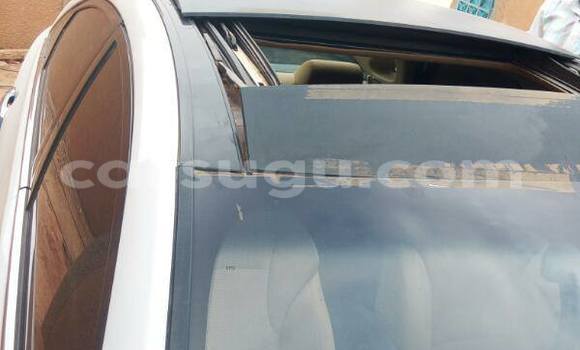 Acheter Occasion Voiture Hyundai Sonata Blanc à Ouagadougou, Burkina-Faso Acheter Occasion Voiture Hyundai Sonata Blanc à Ouagadougou, Burkina-Faso