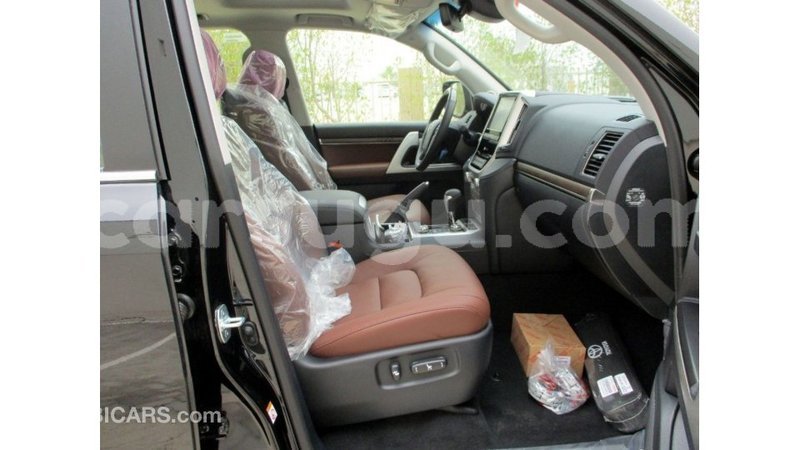 Big with watermark toyota land cruiser burkina faso import dubai 6212