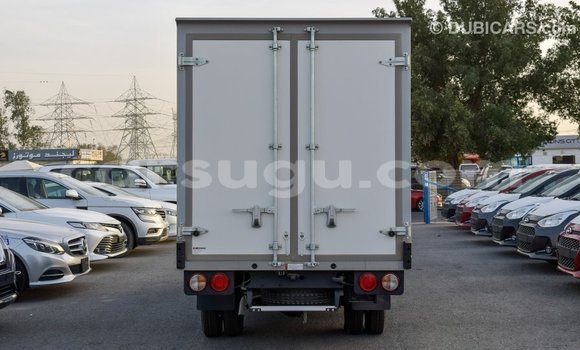 Sayi Imported Kia K3 White Mota in Import - Dubai a Burkina Faso Sayi Imported Kia K3 White Mota in Import - Dubai a Burkina Faso