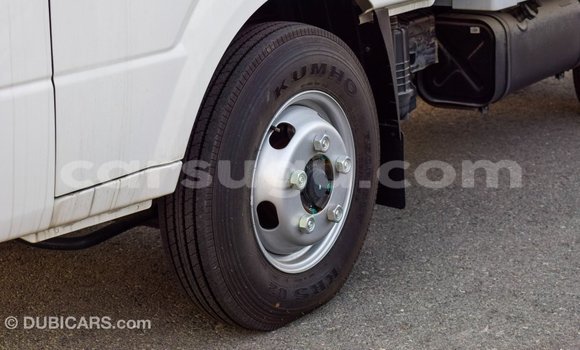 Sayi Imported Kia K3 White Mota in Import - Dubai a Burkina Faso Sayi Imported Kia K3 White Mota in Import - Dubai a Burkina Faso