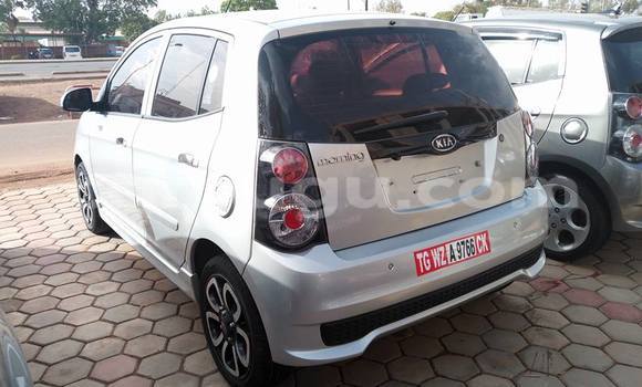 Acheter Neuf Voiture Kia Spectra Gris à Ouagadougou, Burkina-Faso Acheter Neuf Voiture Kia Spectra Gris à Ouagadougou, Burkina-Faso