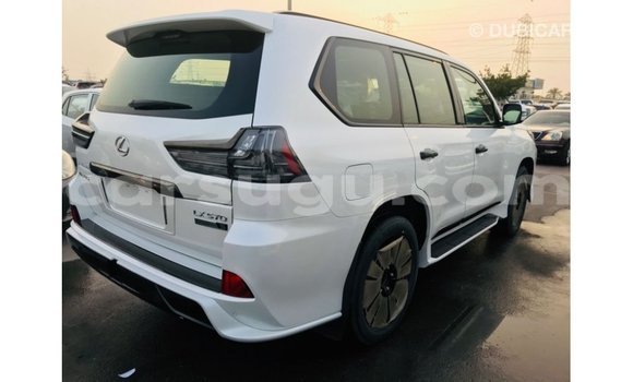 Sayi Imported Lexus LX White Mota in Import - Dubai a Burkina Faso Sayi Imported Lexus LX White Mota in Import - Dubai a Burkina Faso