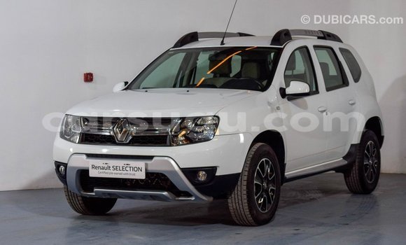 Acheter Import Voiture Renault Duster Blanc à Import - Dubai, Burkina-Faso Acheter Import Voiture Renault Duster Blanc à Import - Dubai, Burkina-Faso