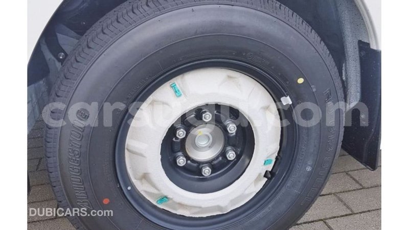 Big with watermark toyota hiace burkina faso import dubai 6240