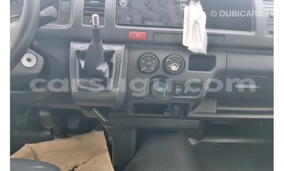 Buy Import Toyota Hiace White Car in Import - Dubai in Burkina Faso Buy Import Toyota Hiace White Car in Import - Dubai in Burkina Faso