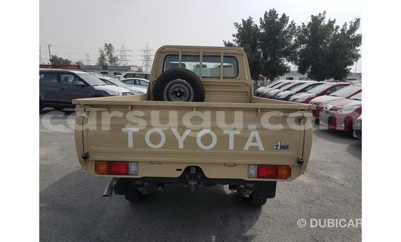 Sayi Imported Toyota Land Cruiser M Mota in Import - Dubai a Burkina Faso Sayi Imported Toyota Land Cruiser M Mota in Import - Dubai a Burkina Faso