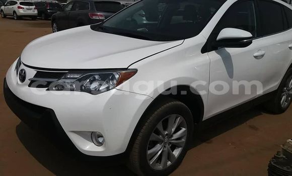 Buy Used Toyota RAV4 White Car in Ouagadougou in Burkina Faso Buy Used Toyota RAV4 White Car in Ouagadougou in Burkina Faso
