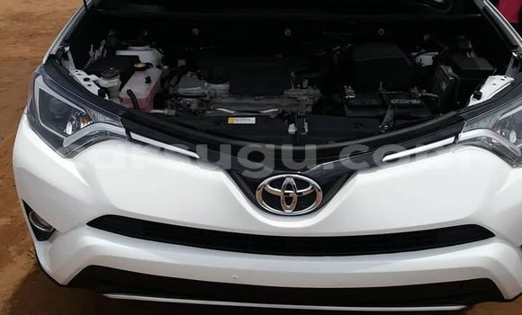 Buy Used Toyota RAV4 White Car in Ouagadougou in Burkina Faso Buy Used Toyota RAV4 White Car in Ouagadougou in Burkina Faso