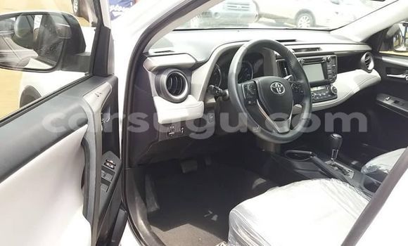 Buy Used Toyota RAV4 White Car in Ouagadougou in Burkina Faso Buy Used Toyota RAV4 White Car in Ouagadougou in Burkina Faso