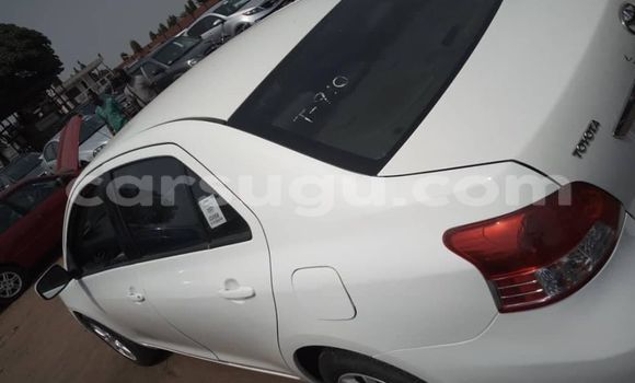 Buy Used Toyota Yaris White Car in Ouagadougou in Burkina Faso Buy Used Toyota Yaris White Car in Ouagadougou in Burkina Faso