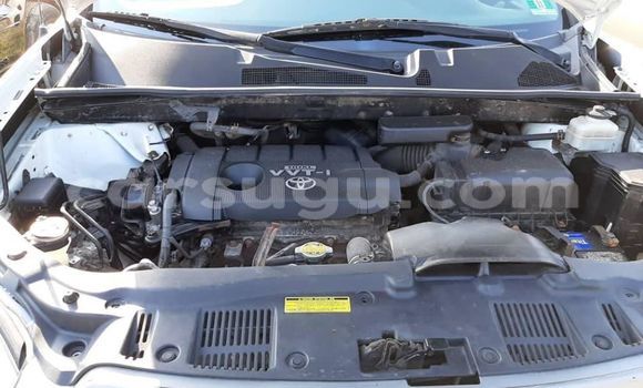 Buy Used Toyota Highlander White Car in Ouagadougou in Burkina Faso Buy Used Toyota Highlander White Car in Ouagadougou in Burkina Faso