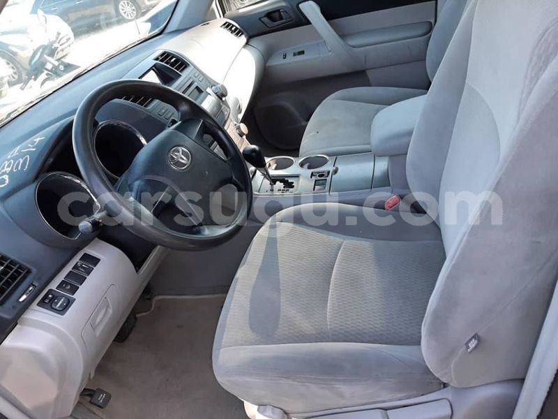 Big with watermark toyota highlander burkina faso ouagadougou 6263
