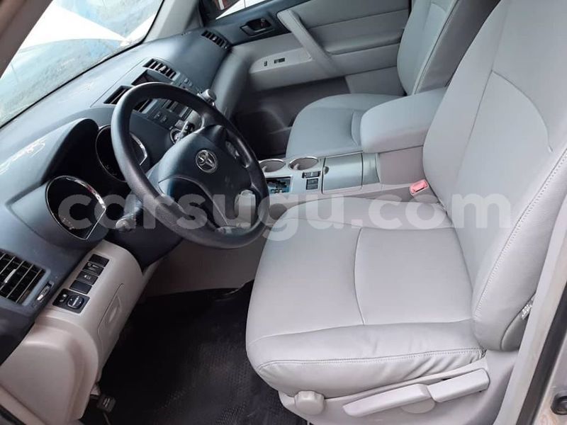 Big with watermark toyota highlander burkina faso ouagadougou 6264