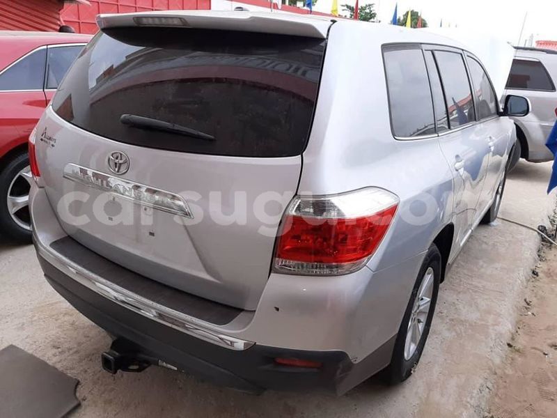 Big with watermark toyota highlander burkina faso ouagadougou 6264