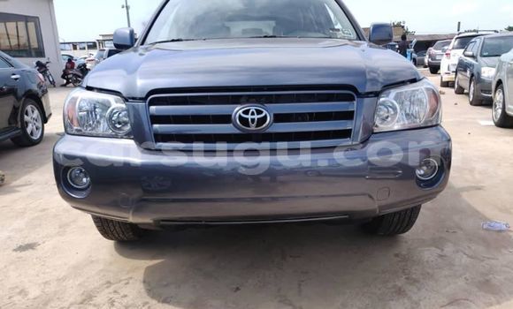 Buy Used Toyota Highlander Blue Car in Ouagadougou in Burkina Faso Buy Used Toyota Highlander Blue Car in Ouagadougou in Burkina Faso