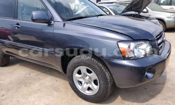 Buy Used Toyota Highlander Blue Car in Ouagadougou in Burkina Faso Buy Used Toyota Highlander Blue Car in Ouagadougou in Burkina Faso