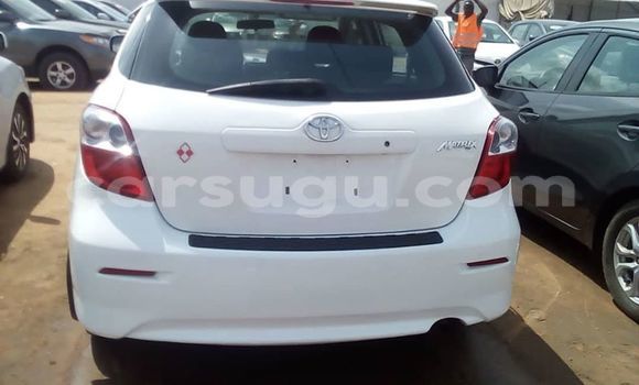 Buy Used Toyota Matrix White Car in Ouagadougou in Burkina Faso Buy Used Toyota Matrix White Car in Ouagadougou in Burkina Faso