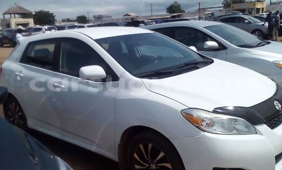 Buy Used Toyota Matrix White Car in Ouagadougou in Burkina Faso Buy Used Toyota Matrix White Car in Ouagadougou in Burkina Faso