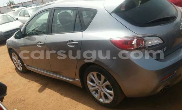 Acheter Neuf Voiture Mazda 3 Gris à Ouagadougou, Burkina-Faso Acheter Neuf Voiture Mazda 3 Gris à Ouagadougou, Burkina-Faso