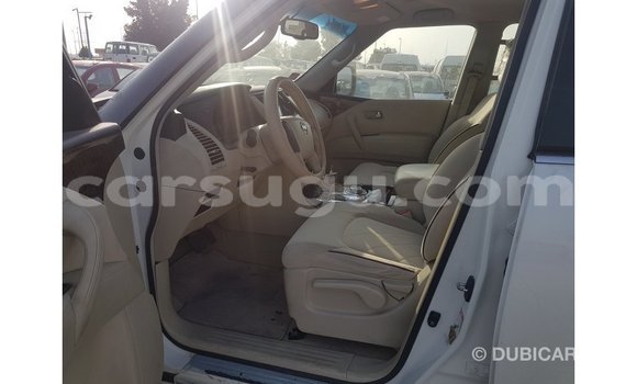 Sayi Imported Nissan Patrol White Mota in Import - Dubai a Burkina Faso Sayi Imported Nissan Patrol White Mota in Import - Dubai a Burkina Faso