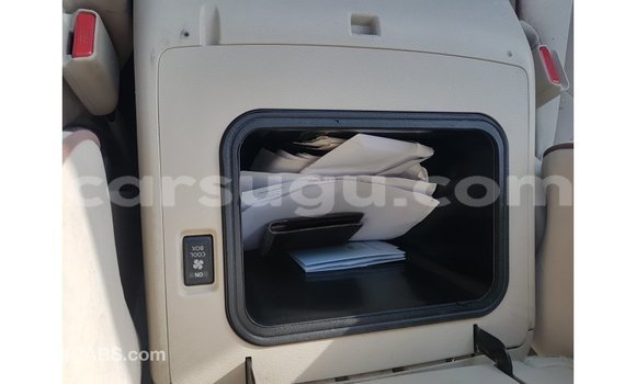 Sayi Imported Nissan Patrol White Mota in Import - Dubai a Burkina Faso Sayi Imported Nissan Patrol White Mota in Import - Dubai a Burkina Faso