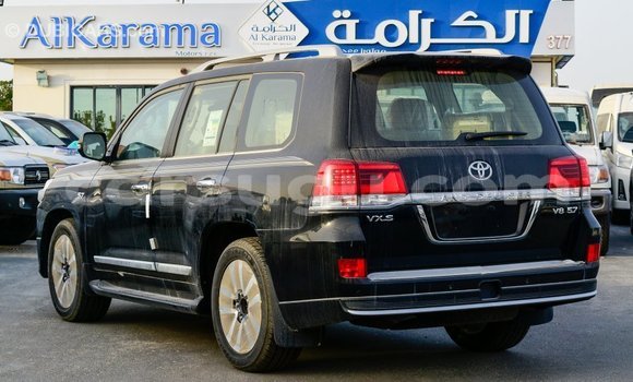 Acheter Import Voiture Toyota Land Cruiser Noir à Import - Dubai, Burkina-Faso Acheter Import Voiture Toyota Land Cruiser Noir à Import - Dubai, Burkina-Faso