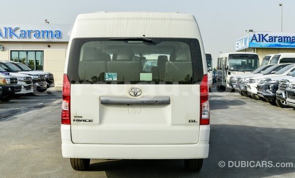 Acheter Import Voiture Toyota Hiace Blanc à Import - Dubai, Burkina-Faso Acheter Import Voiture Toyota Hiace Blanc à Import - Dubai, Burkina-Faso