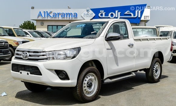 Acheter Import Voiture Toyota Hilux Blanc à Import - Dubai, Burkina-Faso Acheter Import Voiture Toyota Hilux Blanc à Import - Dubai, Burkina-Faso