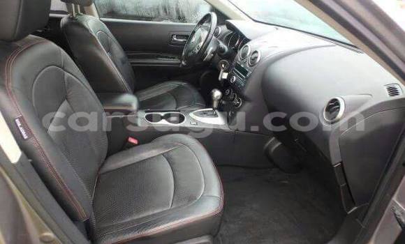 Buy New Nissan Rogue Silver Car in Ouagadougou in Burkina Faso Buy New Nissan Rogue Silver Car in Ouagadougou in Burkina Faso