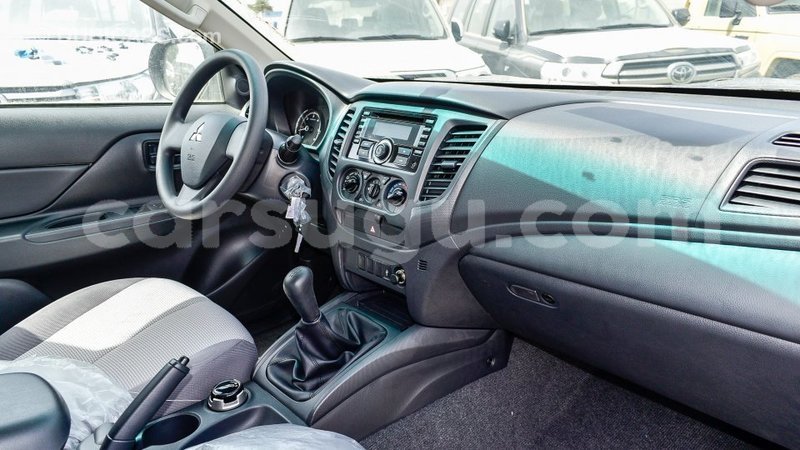 Big with watermark mitsubishi l200 burkina faso import dubai 6321