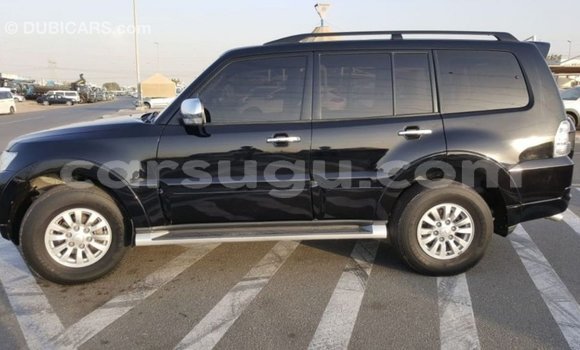 Sayi Imported Mitsubishi Pajero Black Mota in Import - Dubai a Burkina Faso Sayi Imported Mitsubishi Pajero Black Mota in Import - Dubai a Burkina Faso