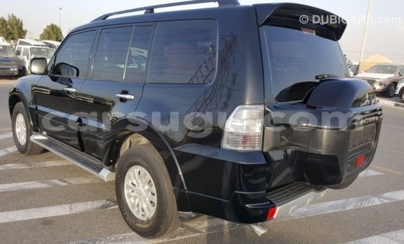 Sayi Imported Mitsubishi Pajero Black Mota in Import - Dubai a Burkina Faso Sayi Imported Mitsubishi Pajero Black Mota in Import - Dubai a Burkina Faso