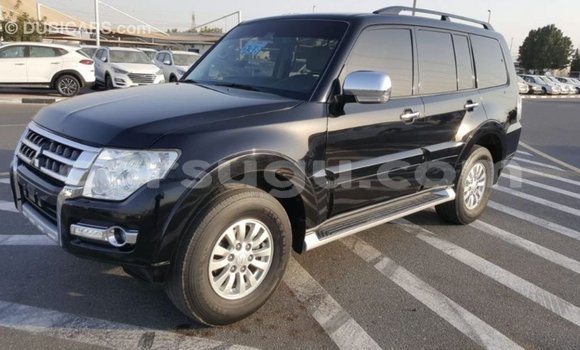 Sayi Imported Mitsubishi Pajero Black Mota in Import - Dubai a Burkina Faso Sayi Imported Mitsubishi Pajero Black Mota in Import - Dubai a Burkina Faso