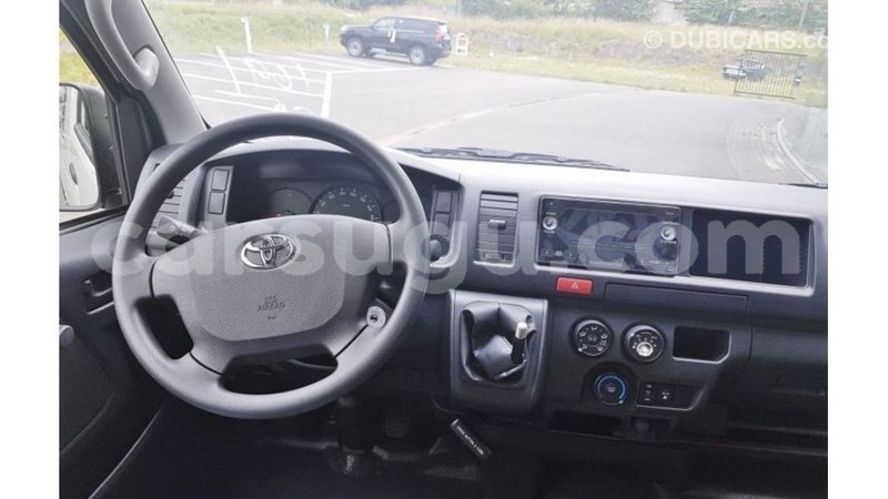 Big with watermark toyota hiace burkina faso import dubai 6329