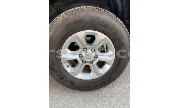 Acheter Import Utilitaire Toyota HiAce Blanc à Import - Dubai, Burkina-Faso Acheter Import Utilitaire Toyota HiAce Blanc à Import - Dubai, Burkina-Faso