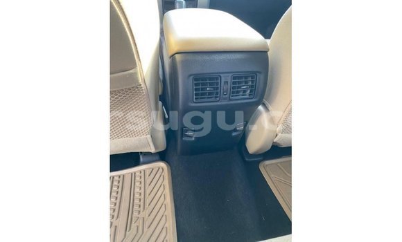 Acheter Import Utilitaire Toyota HiAce Blanc à Import - Dubai, Burkina-Faso Acheter Import Utilitaire Toyota HiAce Blanc à Import - Dubai, Burkina-Faso