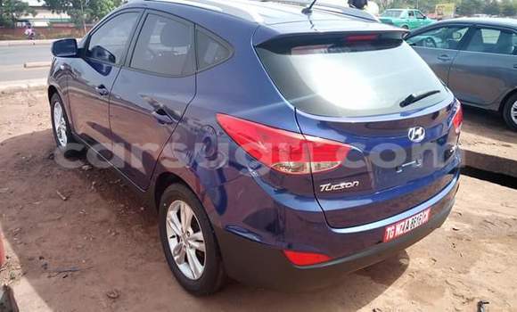 Acheter Occasion Voiture Hyundai ix35 Bleu à Ouagadougou, Burkina-Faso Acheter Occasion Voiture Hyundai ix35 Bleu à Ouagadougou, Burkina-Faso