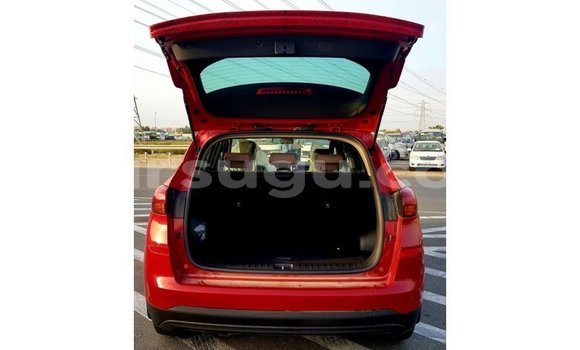 Sayi Imported Hyundai Tucson Red Mota in Import - Dubai a Burkina Faso Sayi Imported Hyundai Tucson Red Mota in Import - Dubai a Burkina Faso