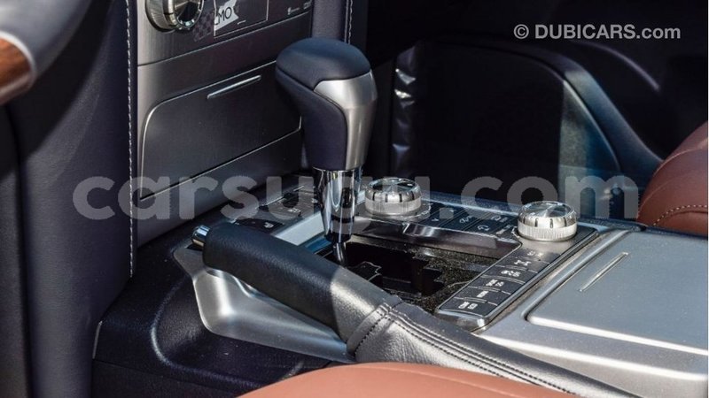 Big with watermark toyota land cruiser burkina faso import dubai 6347