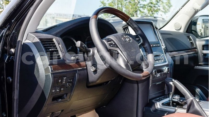 Big with watermark toyota land cruiser burkina faso import dubai 6347