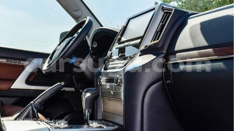 Big with watermark toyota land cruiser burkina faso import dubai 6347