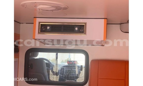 Acheter Import Voiture Hyundai Accent Blanc à Import - Dubai, Burkina-Faso Acheter Import Voiture Hyundai Accent Blanc à Import - Dubai, Burkina-Faso