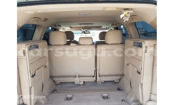 Acheter Import Voiture Toyota Land Cruiser Blanc à Import - Dubai, Burkina-Faso Acheter Import Voiture Toyota Land Cruiser Blanc à Import - Dubai, Burkina-Faso