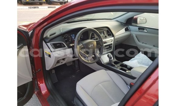 Sayi Imported Hyundai Sonata Red Mota in Import - Dubai a Burkina Faso Sayi Imported Hyundai Sonata Red Mota in Import - Dubai a Burkina Faso