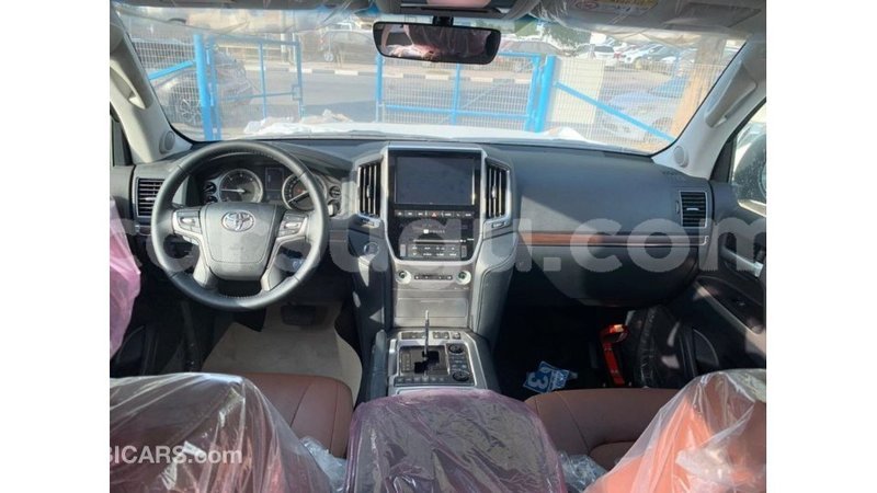 Big with watermark toyota land cruiser burkina faso import dubai 6373